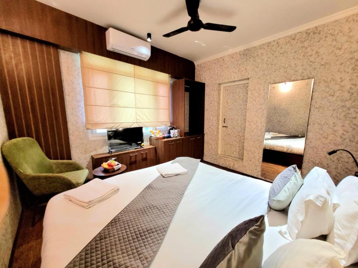 Hotel Green Rooms, Vintage Luxury Near Dal Lake Srinagar  Exterior photo