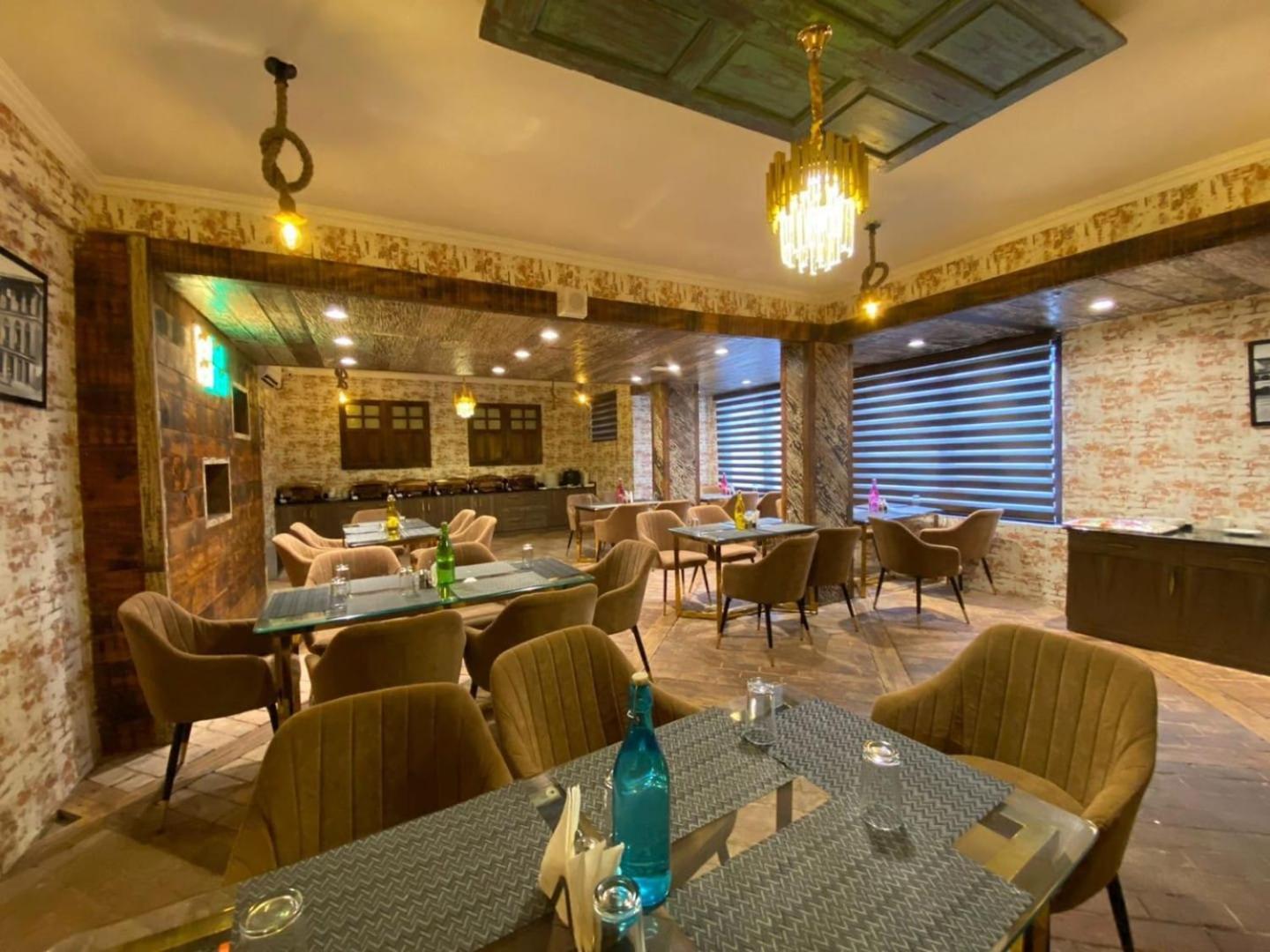 Hotel Green Rooms, Vintage Luxury Near Dal Lake Srinagar  Exterior photo